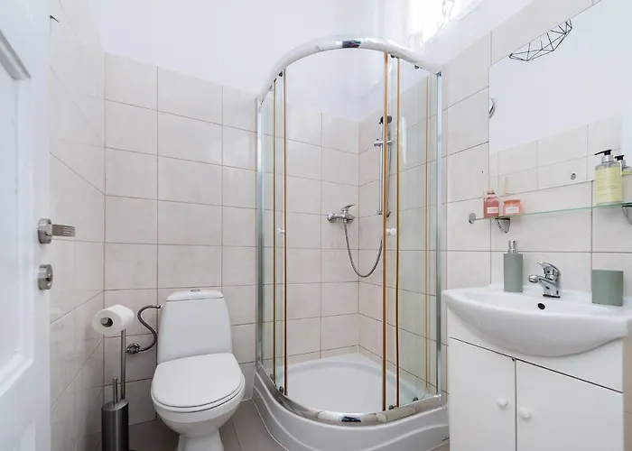 Private Bathroom King Room